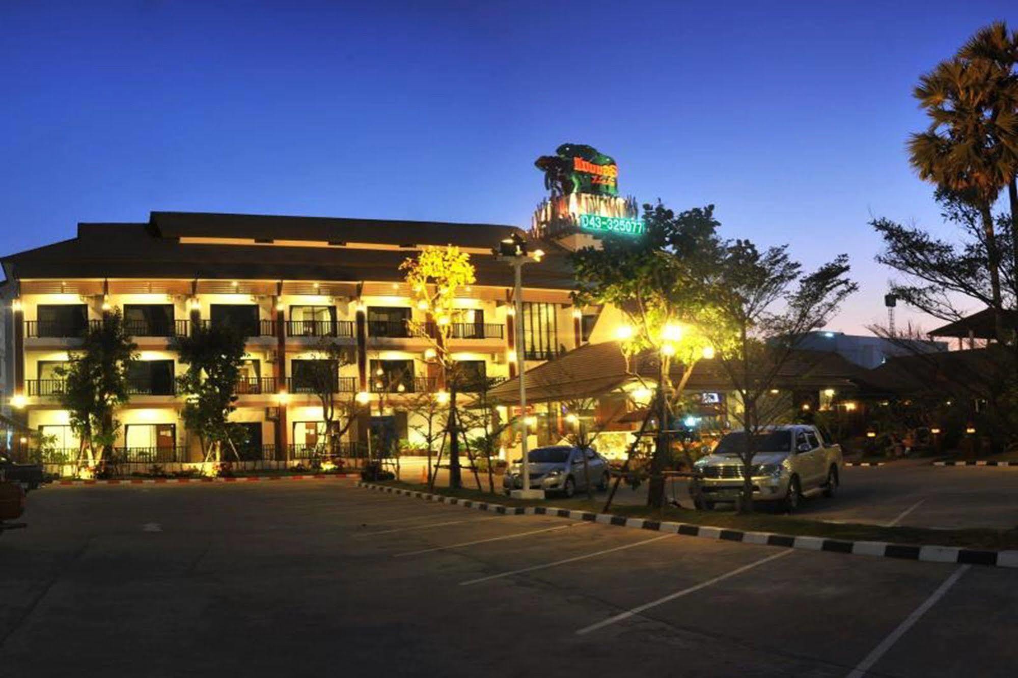 Mammoth Resort Khonken Kültér fotó